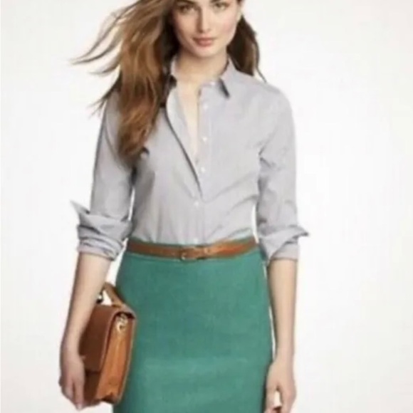 J Crew Vibrant Green Pencil Skirt - Picture 2 of 7